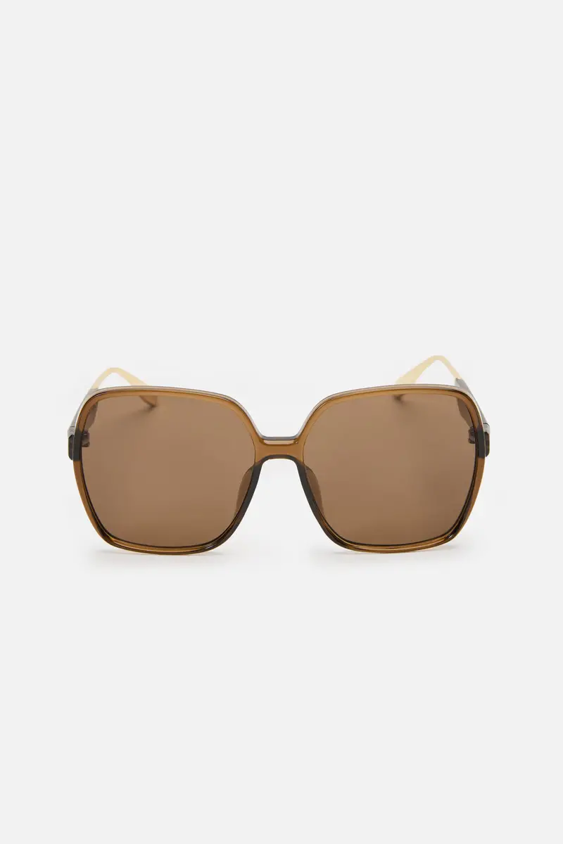 Chic Vintage Sunglasses 1