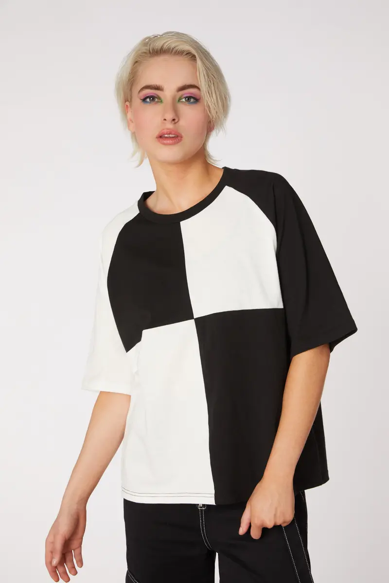 Colourblock Raglan Tee 1