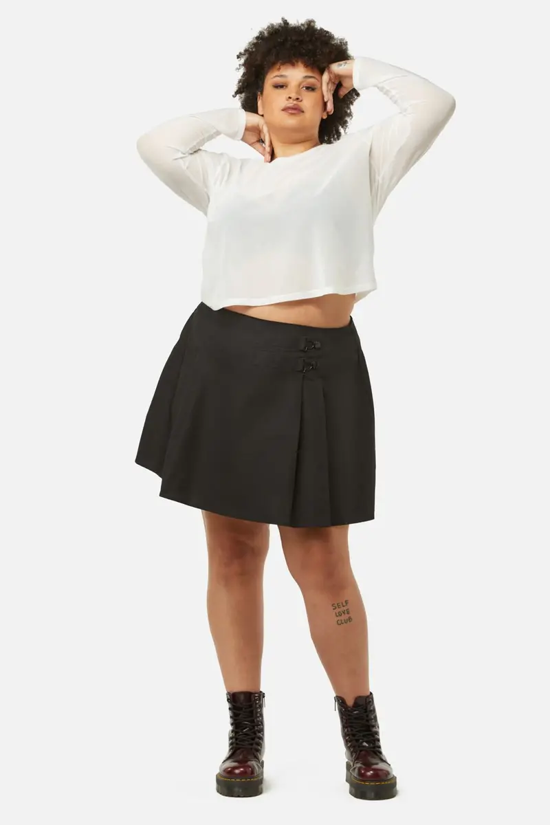 Curve Field Work Pleated Skirt 1