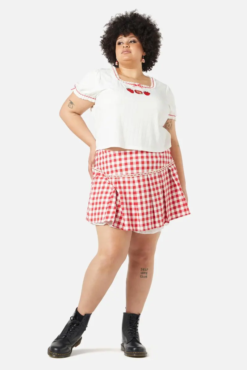 Curve Wicker Waffle Top 1