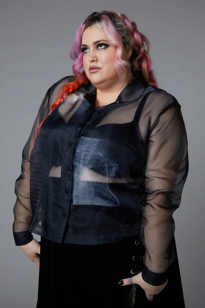 Curve X-Ray Print Blouse 1