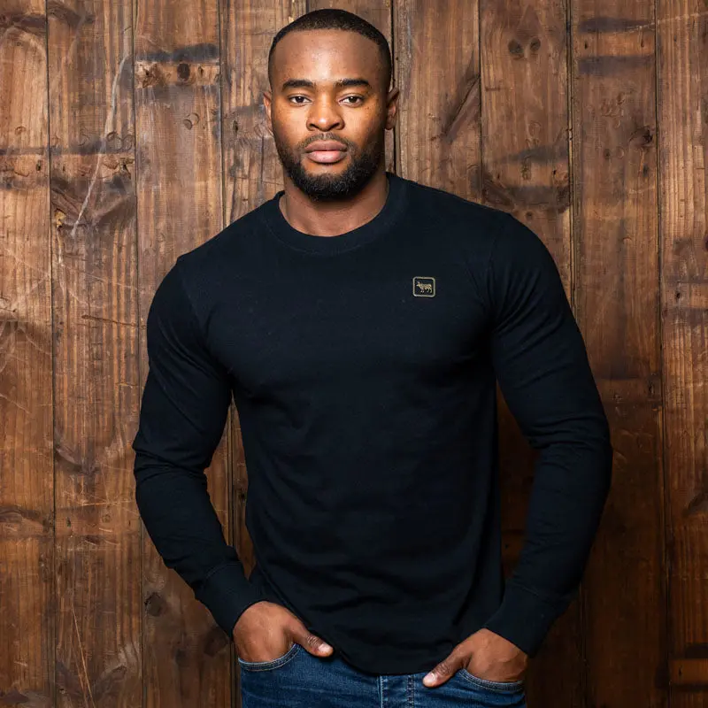 Cut-Out Metal Trim Longsleeve Tee - Mamba 1