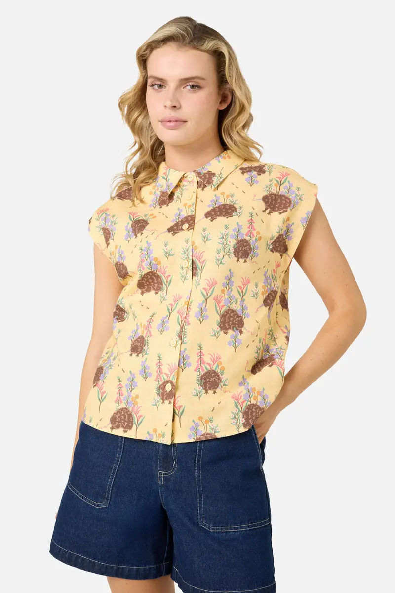 Echidna Sleeveless Shirt 1