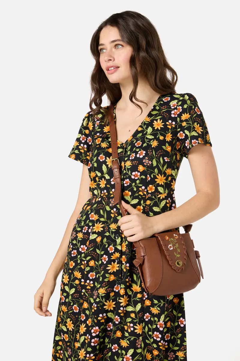 Embroidered Bag 1