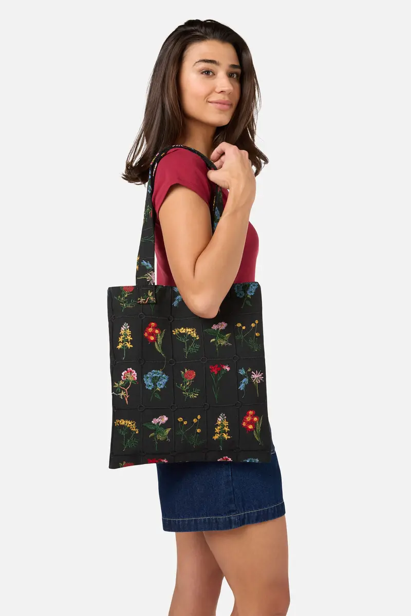 Floral Embroidered Tote 1