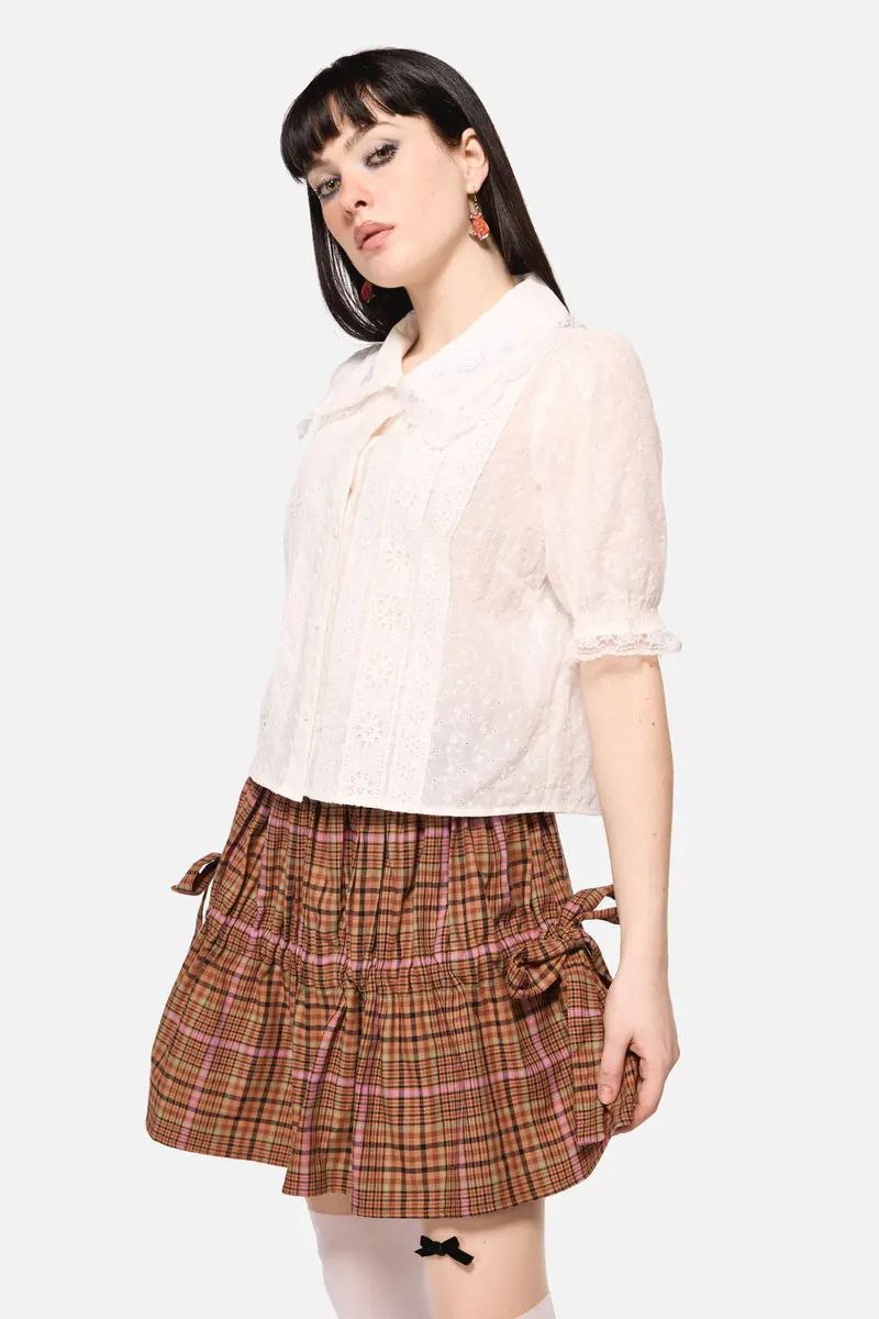 Friendly Cow Broderie Blouse 1