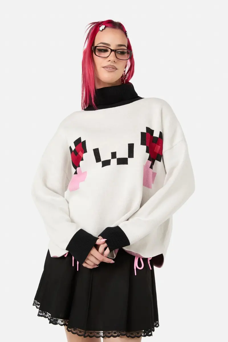 Ghostie Face Knit 1