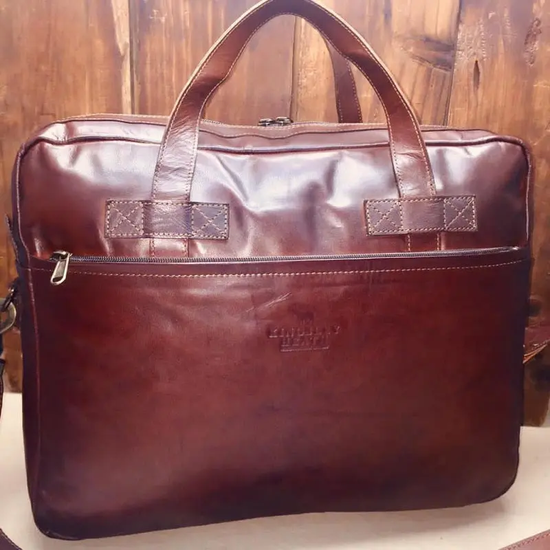 Kingsley Heath Professional Messenger Bag Tan 1