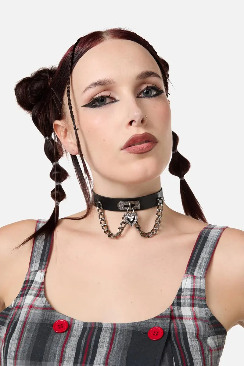 Locket Chain Choker 1