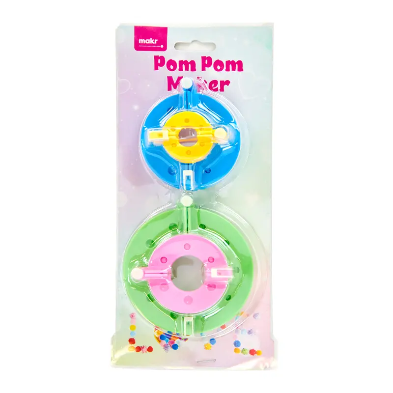 Makr Pom Pom Maker 1