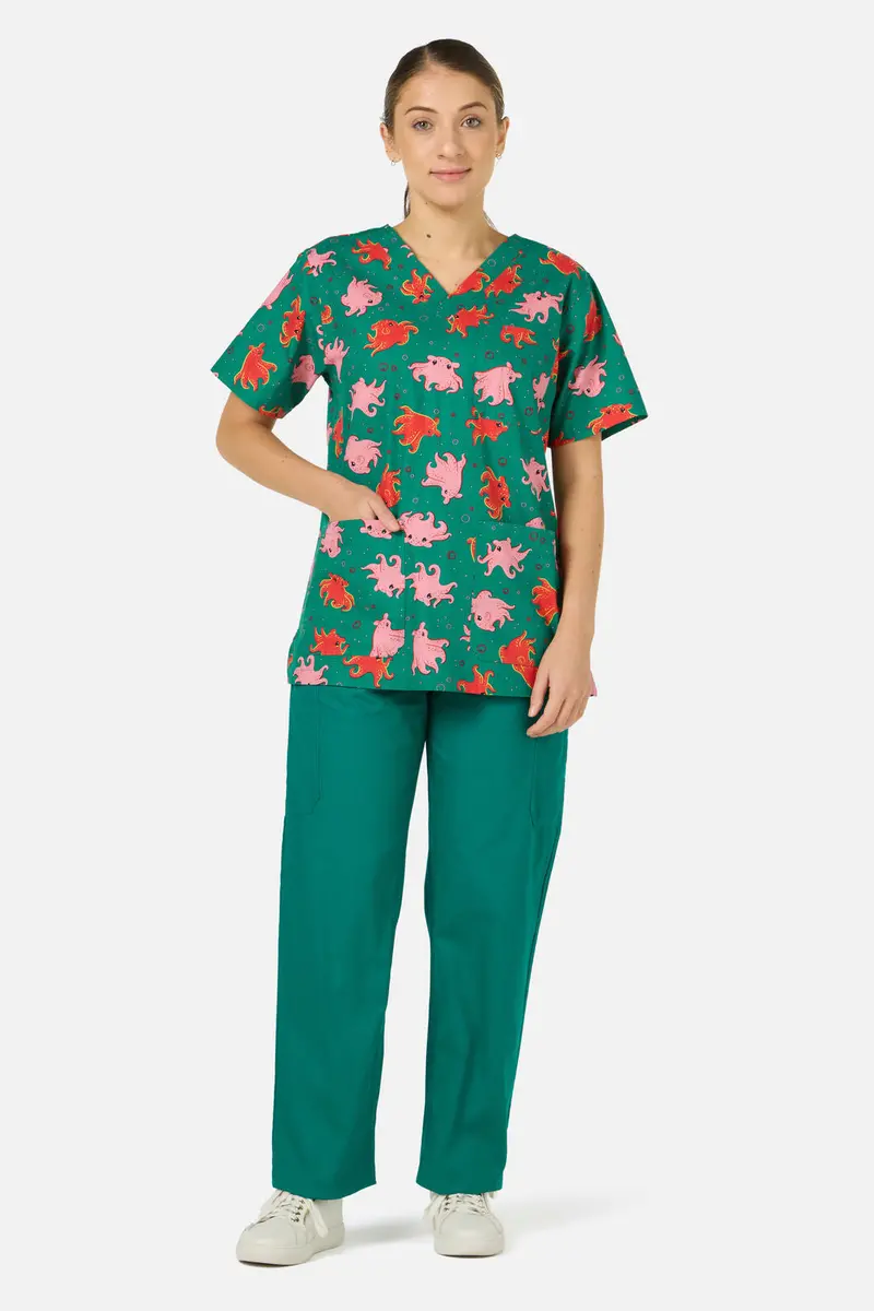 Octopi Medical Scrub Set – Matching Top and Pant