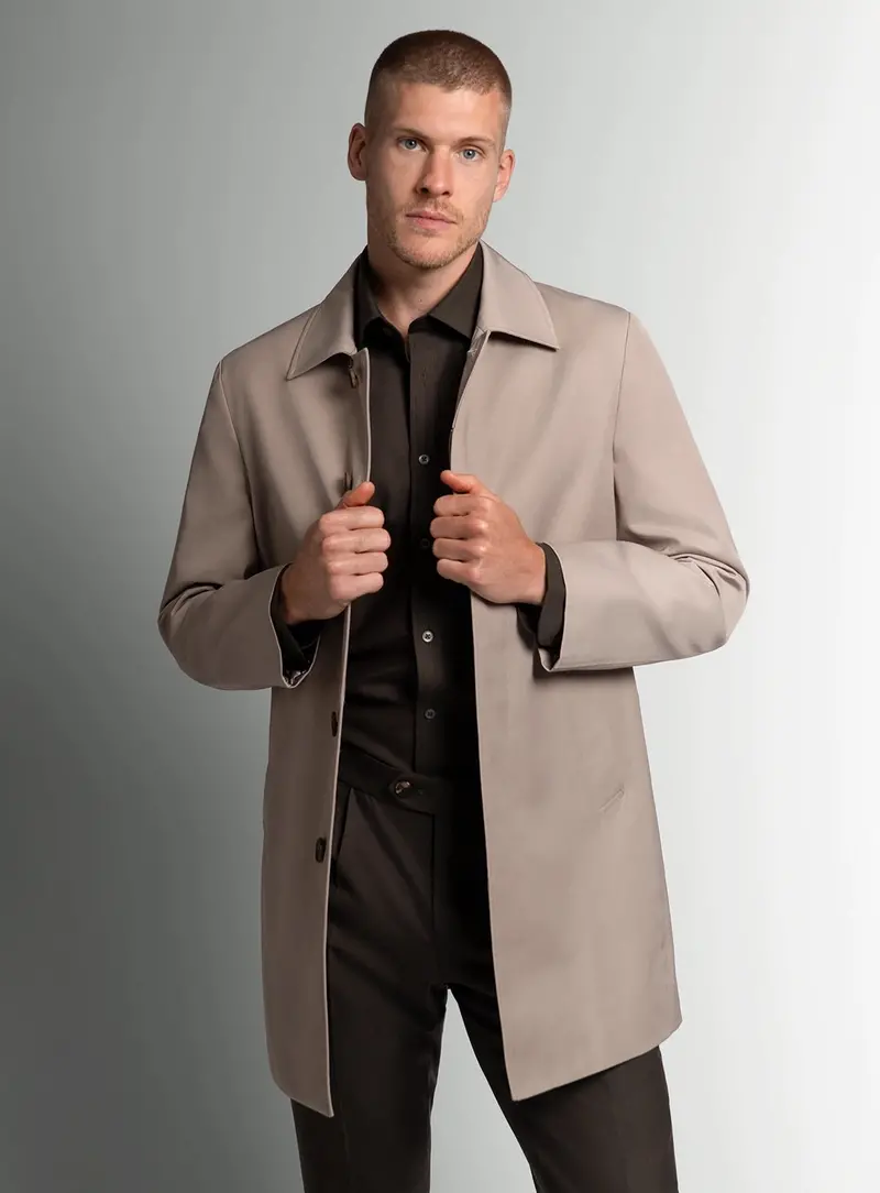 Paracqua Sand Raincoat 1