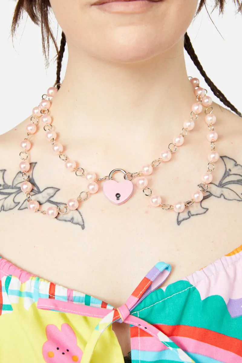 Pearl Locket Choker 1