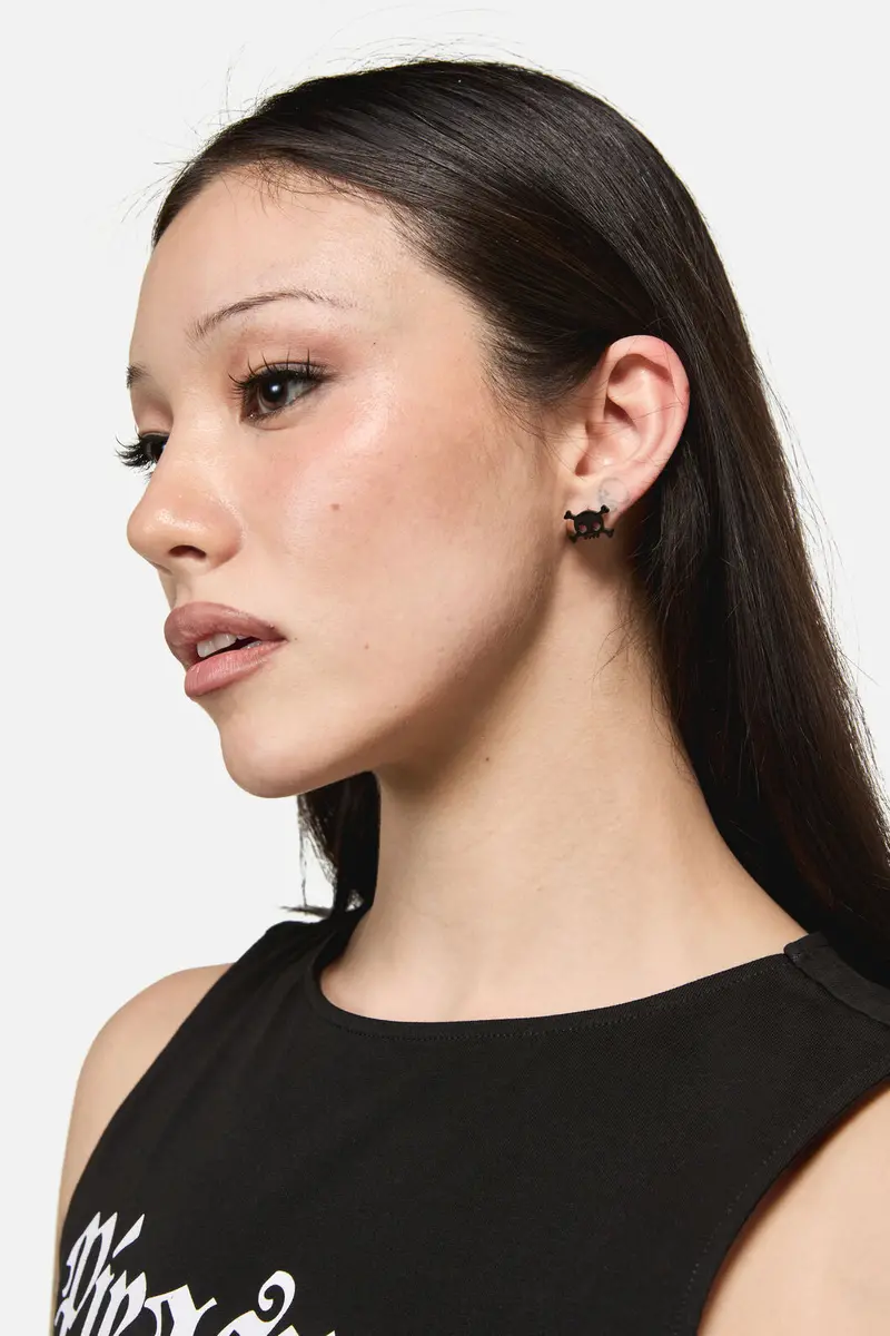 Pirate Skull Stud Earrings 1