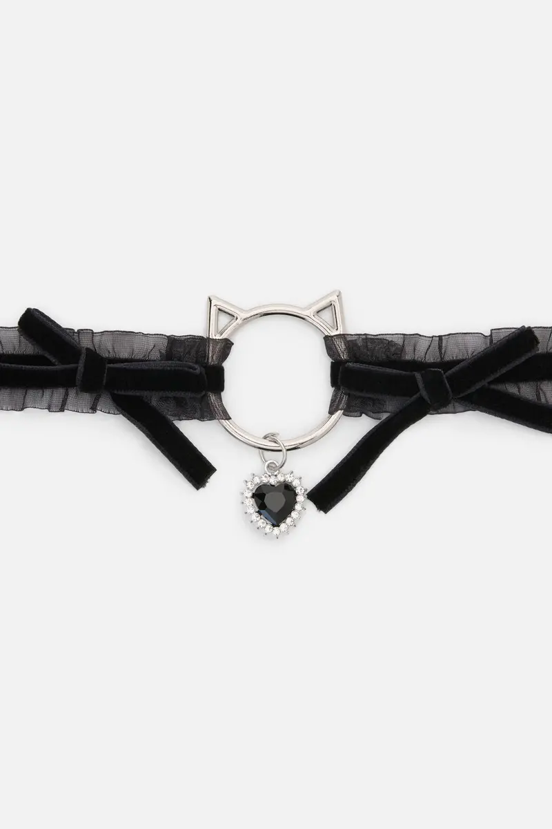 Pretty Cat Choker 1
