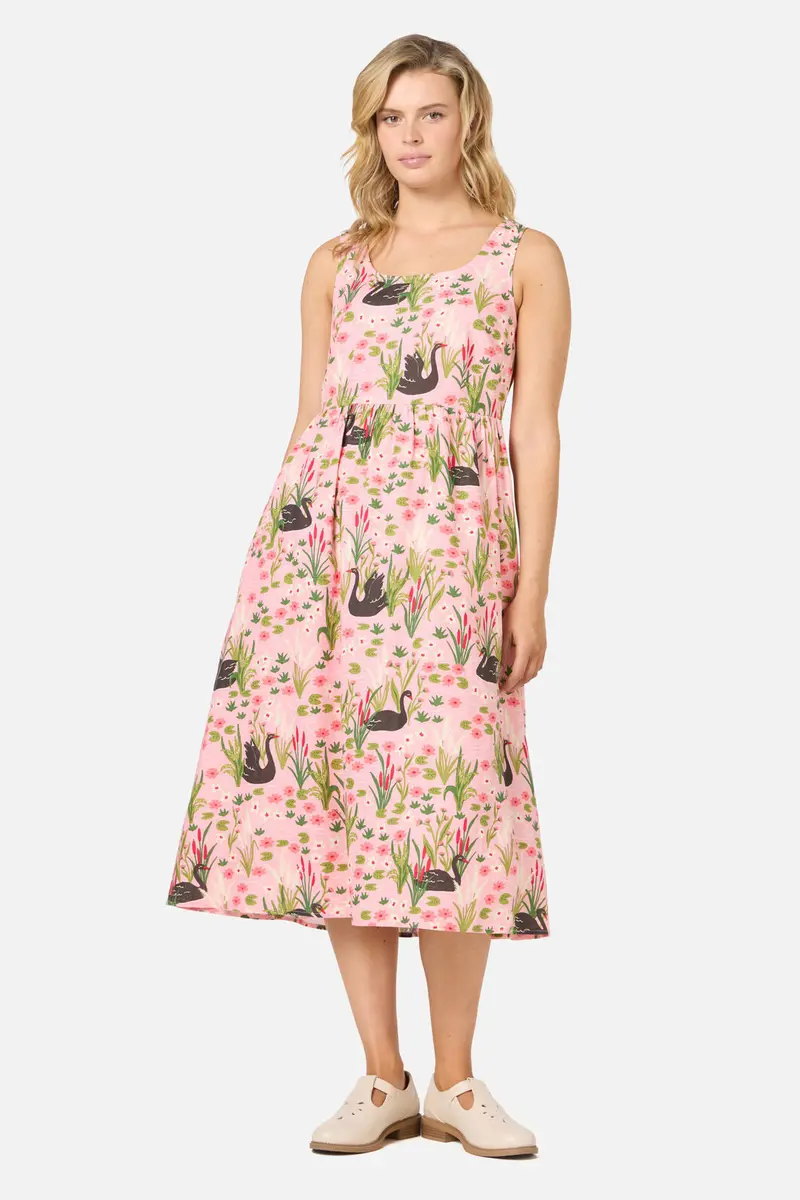 Pretty Swan Midi Dress 1