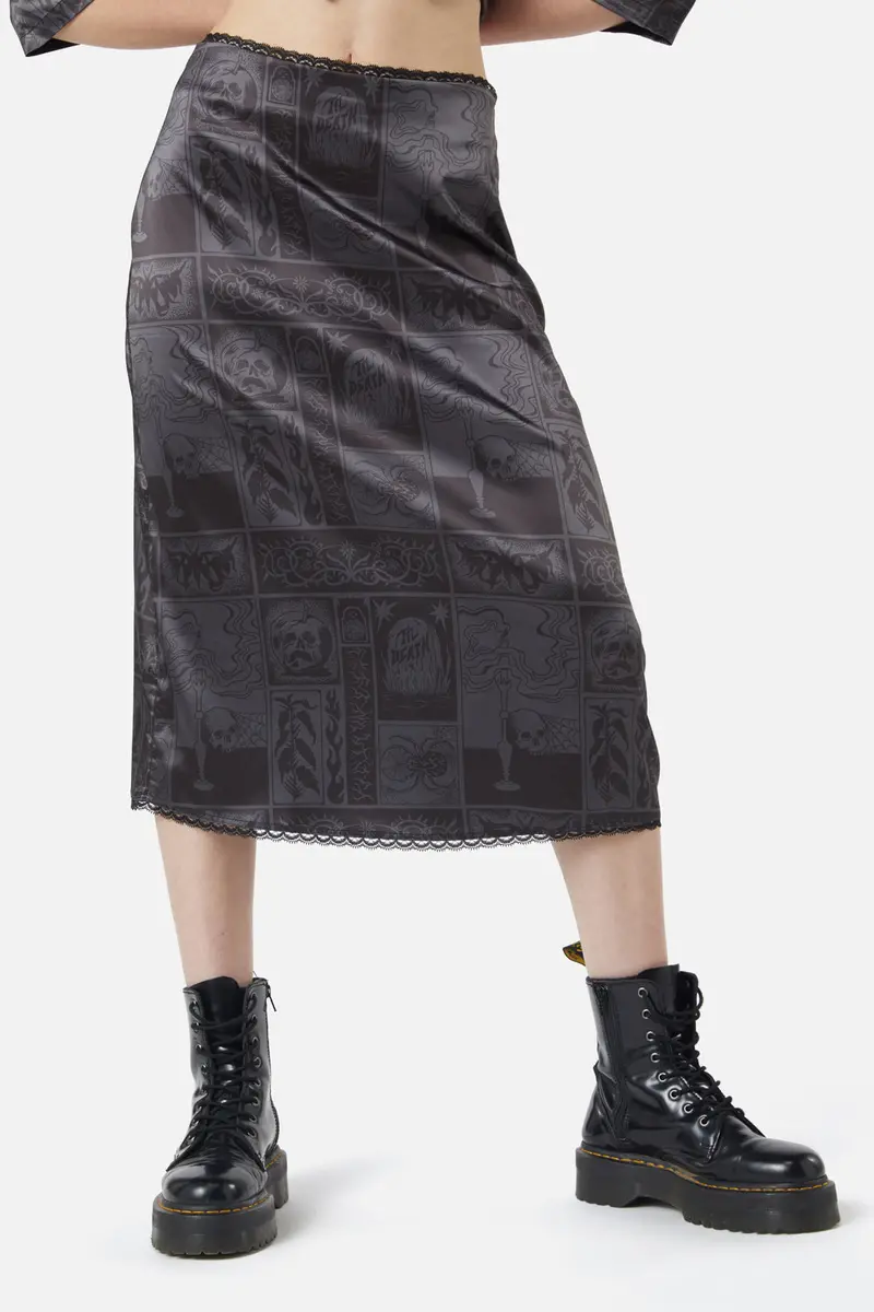 Ruined Mansion Satin Brocade Skirt 1