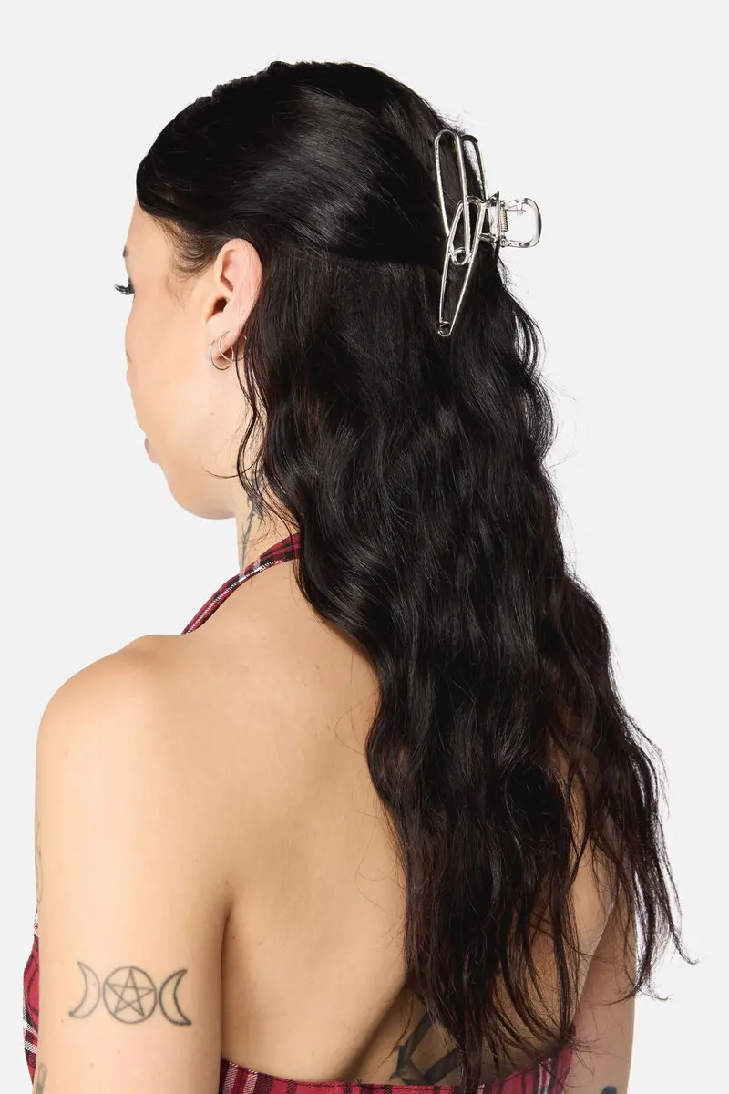 Safety Pin Claw Clip 1