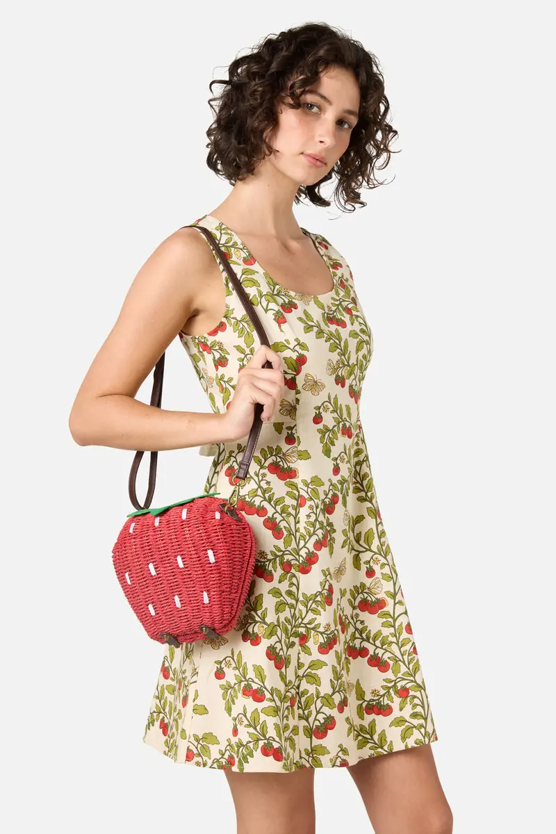 Strawberry Straw Bag 1