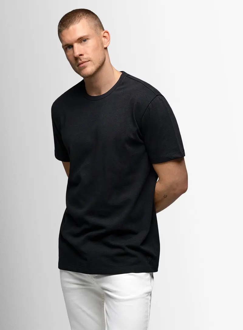 Turin Cotton/Linen Black Tee 1