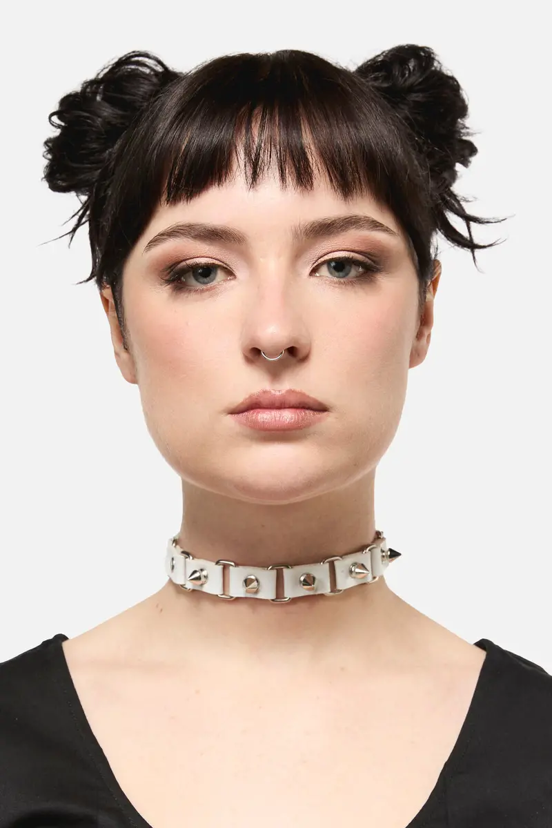 White Link Spike Choker 1